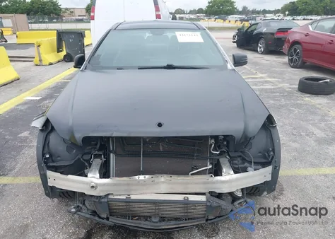 2015 Mercedes-Benz C 250 из США, поврежденный, VIN WDDGJ4HB7FG385443